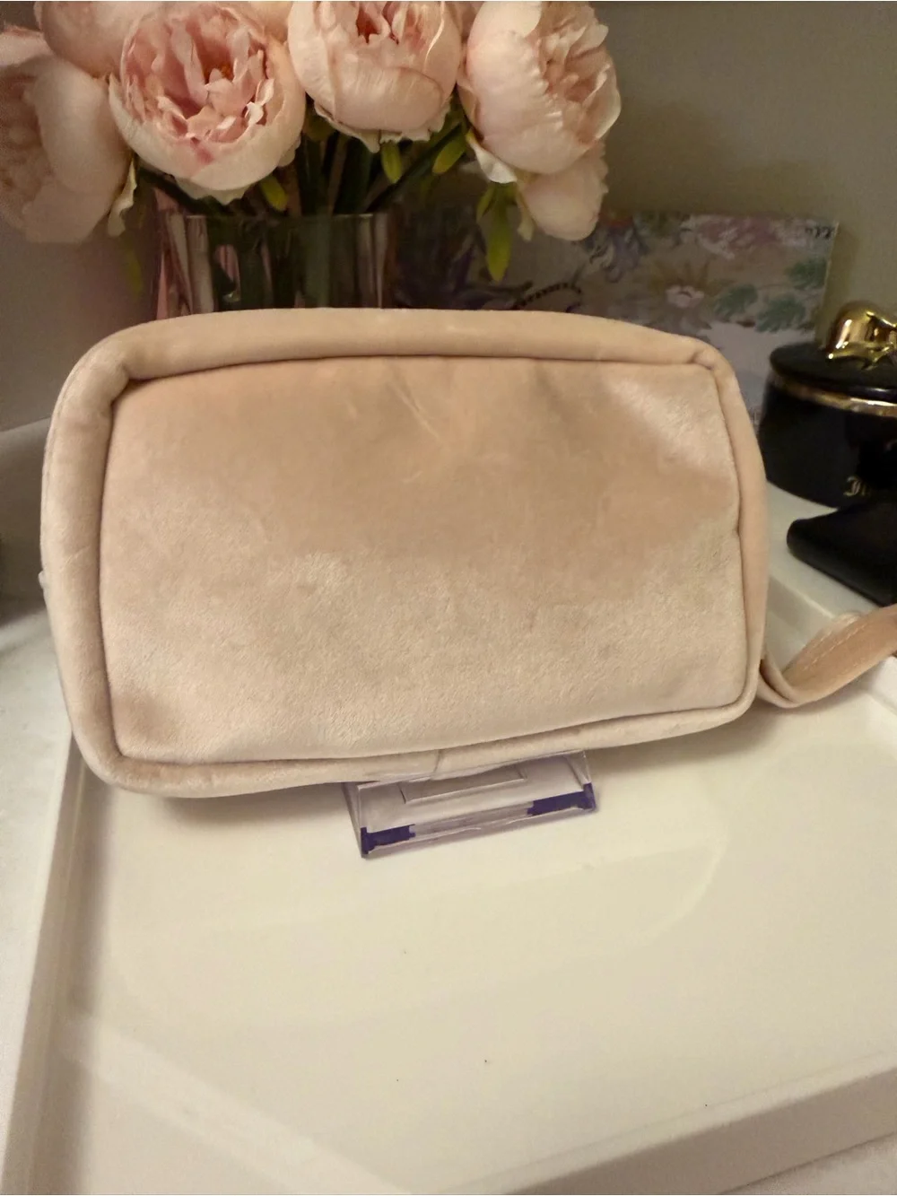 Soft Velvet Wristlet Clutch in Blush